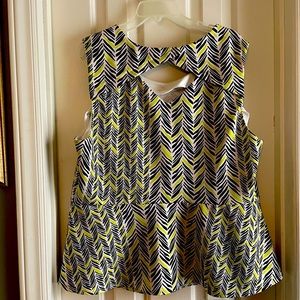 Black whit and bright yellow size 2x brand worthington